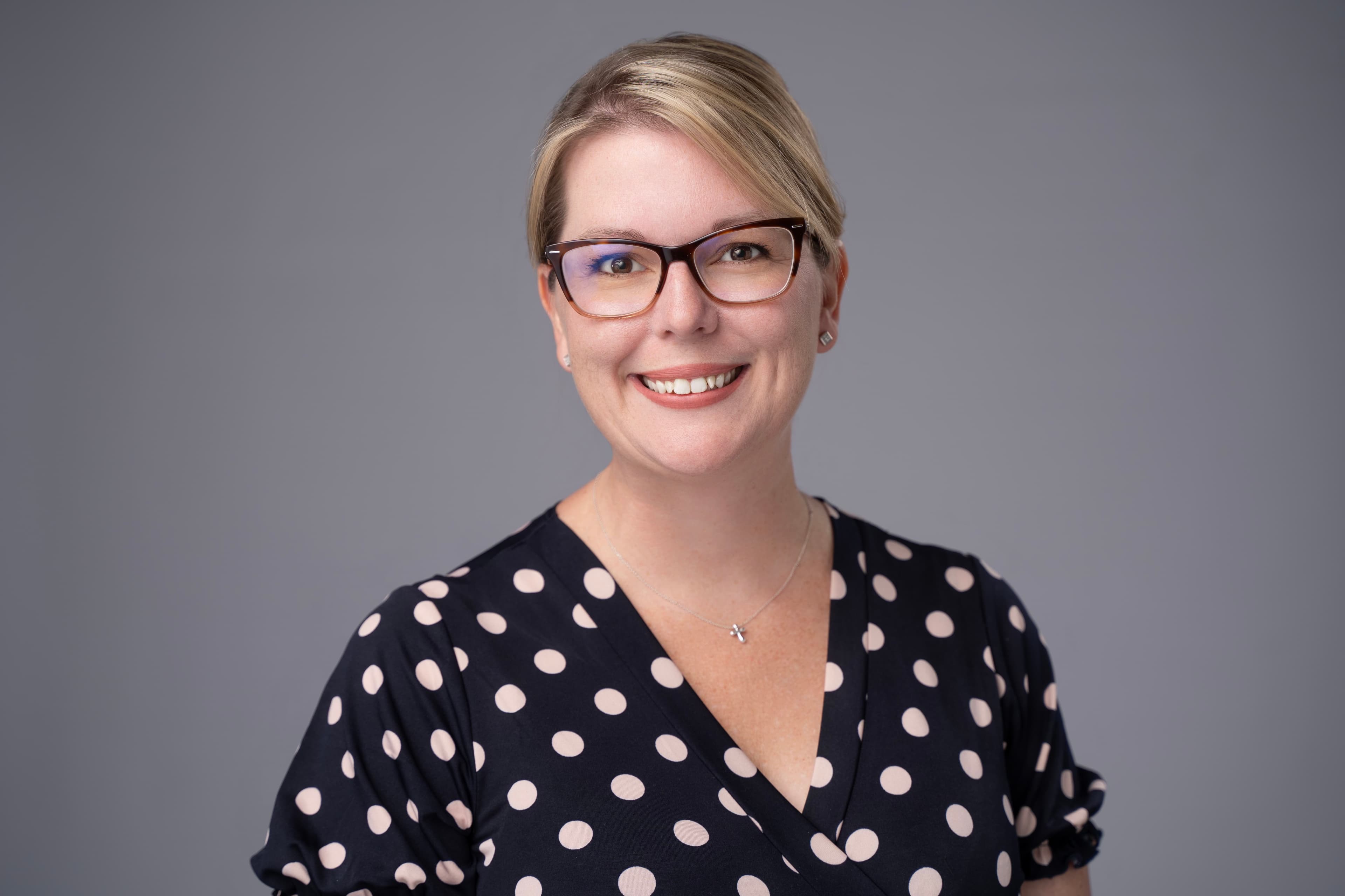 Portrait of Rebecca Ray, FNP-C